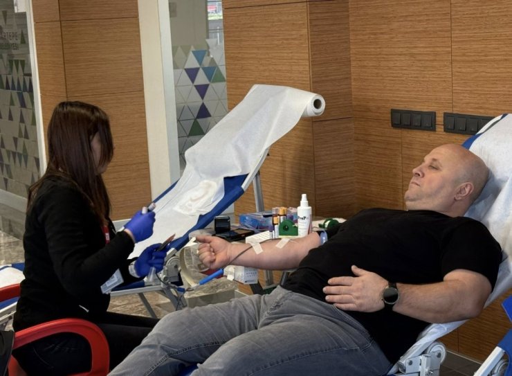 Kartepe’de geleneksel kan ve kök hücre bağışı kampanyası düzenlendi