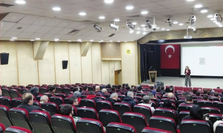Tavşanlı’da "Teknoloji Bağımlılığı" konulu seminer düzenlendi