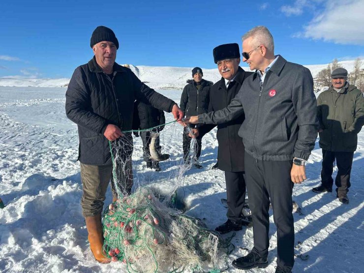 Çıldır’da ağ çekme etkinliği