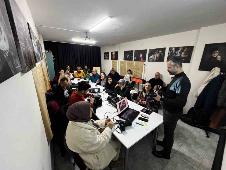 SALFOD’tan fotoğrafa ilgi duyanlara uygulamalı atölye çalışması