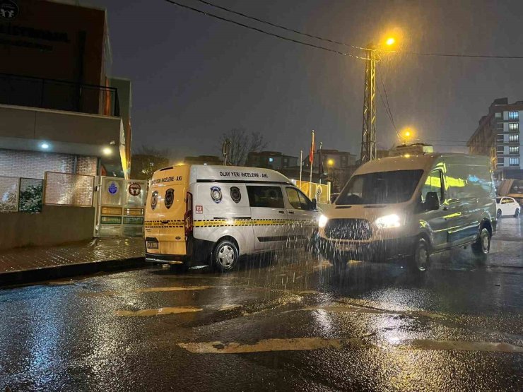 Eyüpsultan’da İBB’ye ait darp ve istismar iddiaları bulunan kreşte olay yeri inceleme ekipleri çalışma yaptı