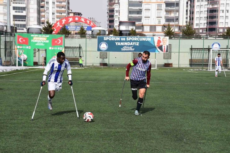 Şahinbey Ampute lider oldu
