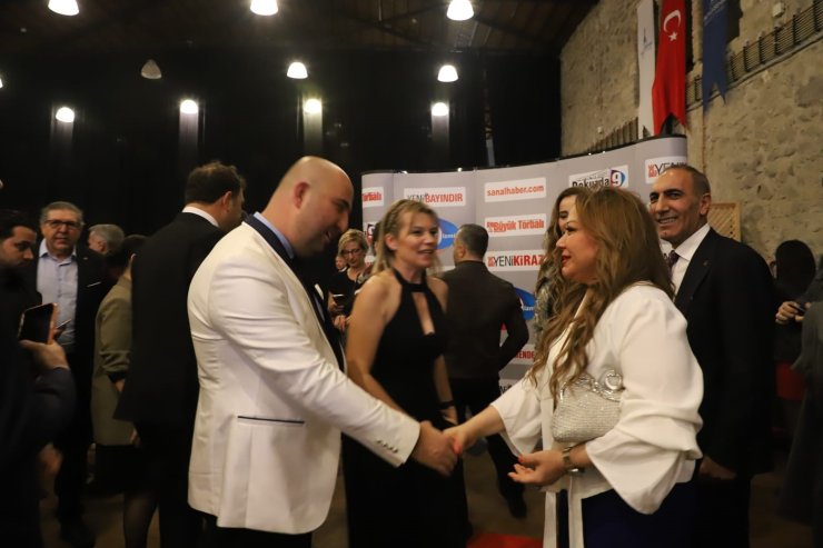 Prof. Dr. Aysun Bay’a Sağlık Turizminin Küresel Vizyon ödülü