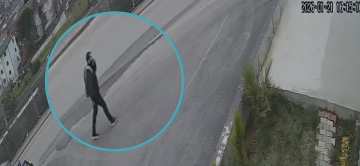 "Adınız teröre karıştı" yalanıyla 1 milyon TL dolandırdı, kaçış anı kameraya yansıdı