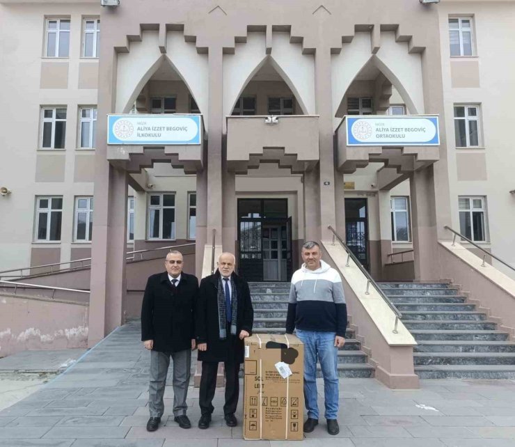 Niğde Belediyesi’nden diyabetli öğrencilere destek