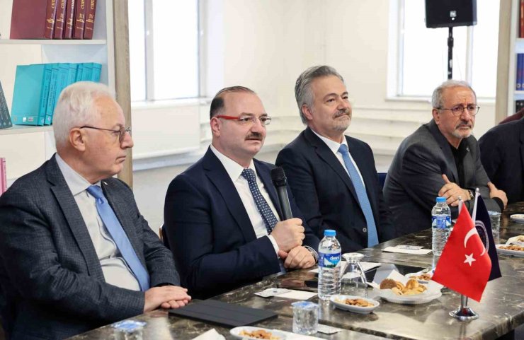 Atatürk Üniversitesinde TEKNOFEST akademik danışmanlar toplantısı düzenlendi