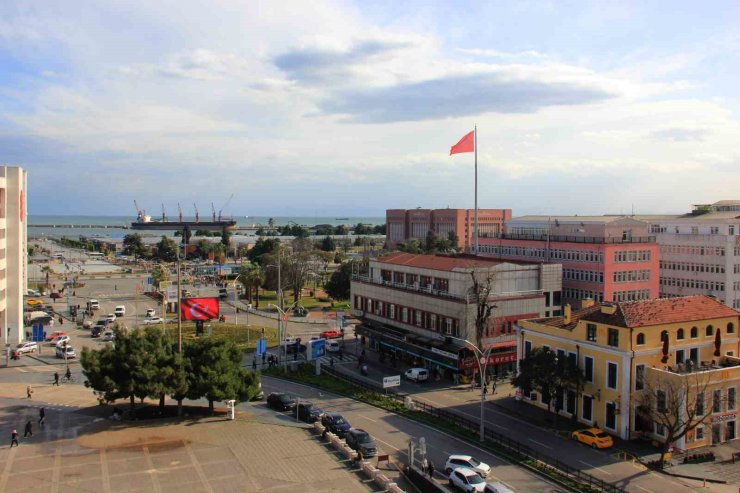 Samsun üretimde vites yükseltiyor: Gözler hızlı tren ve çevre yollarında