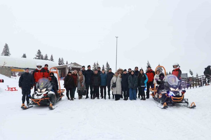 Şehit aileleri ve çocukları karın tadını jandarma ekipleriyle çıkardı
