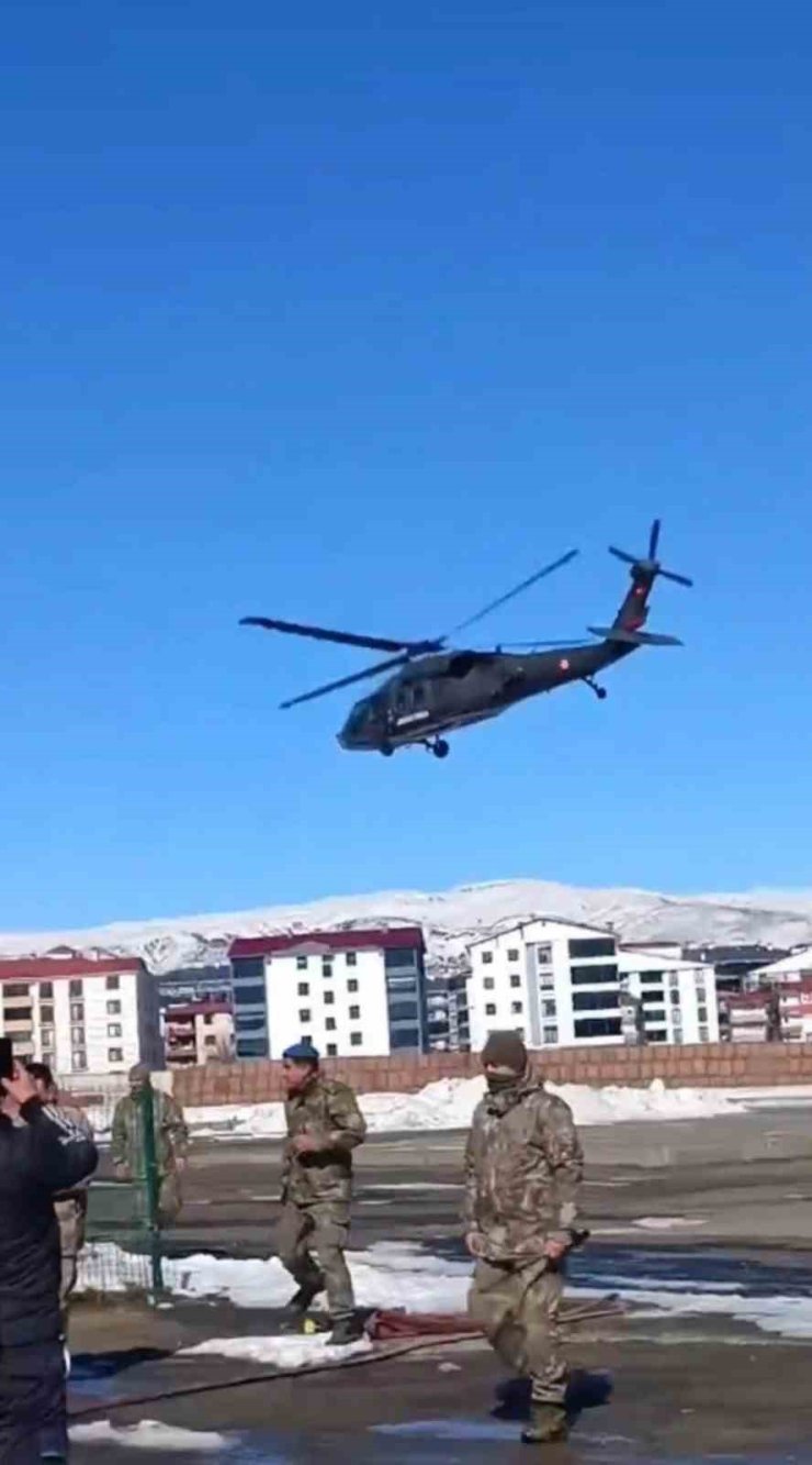 Bingöl’de helikopter destekli çalışma ile enerji kesintisi giderildi