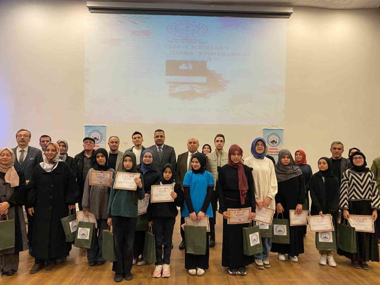 Sarıgöl’de "Genç Nida Kur’an-ı Kerim’i Güzel Okuma Yarışması" yapıldı