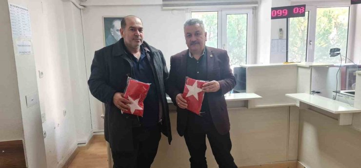 Buldanlı üreticilerden bayrak kampanyası