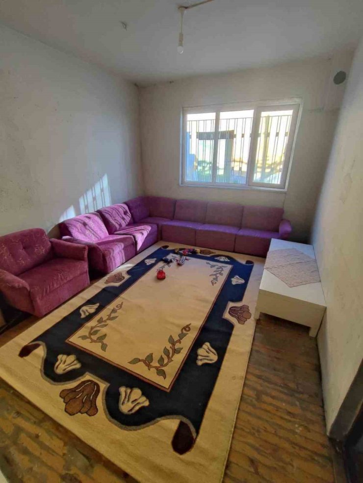 Yangının yaralarını Sevgi Eli sardı