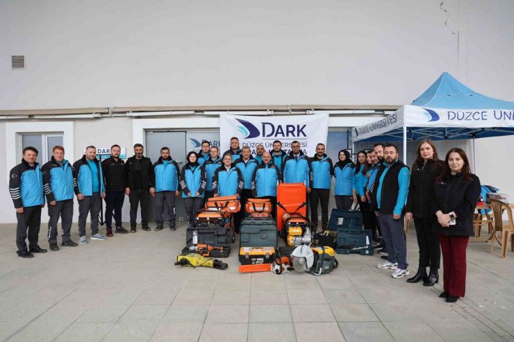 Düzce depremi sonrası kuruldu 30 kişilik uzman ekip oldu