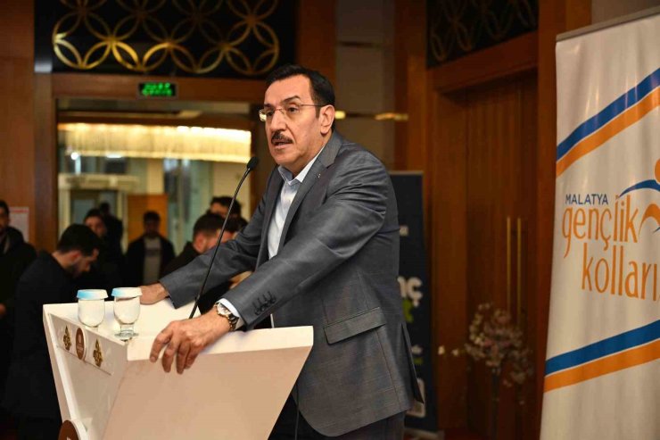 AK Parti Malatya Milletvekili Bülent Tüfenkci: "Muhalefet yapılmayan hizmetlerle övünmeye çalışıyor"