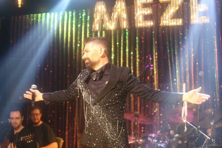 Mehmet Çevik’ten samimi itiraflar: "Sahne aşkım hiç bitmedi"