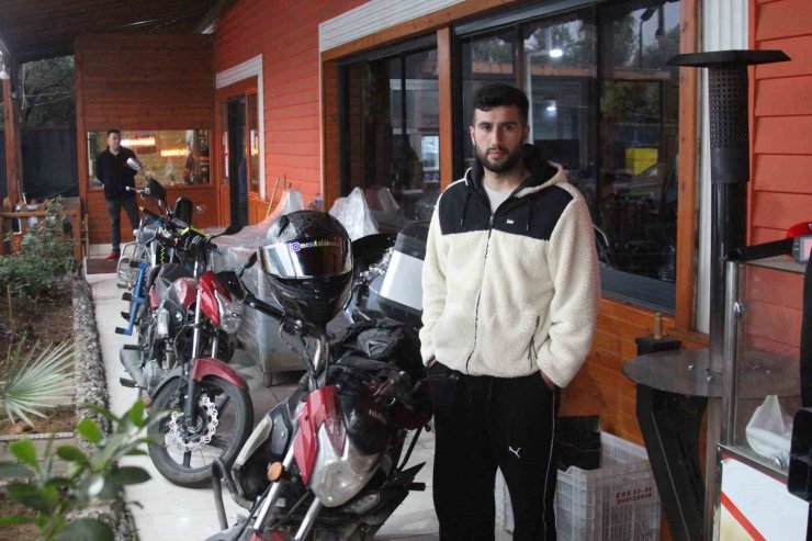 Kaskı ölümden kurtardı: Tırın altında kalan sürücü yaşananları anlattı