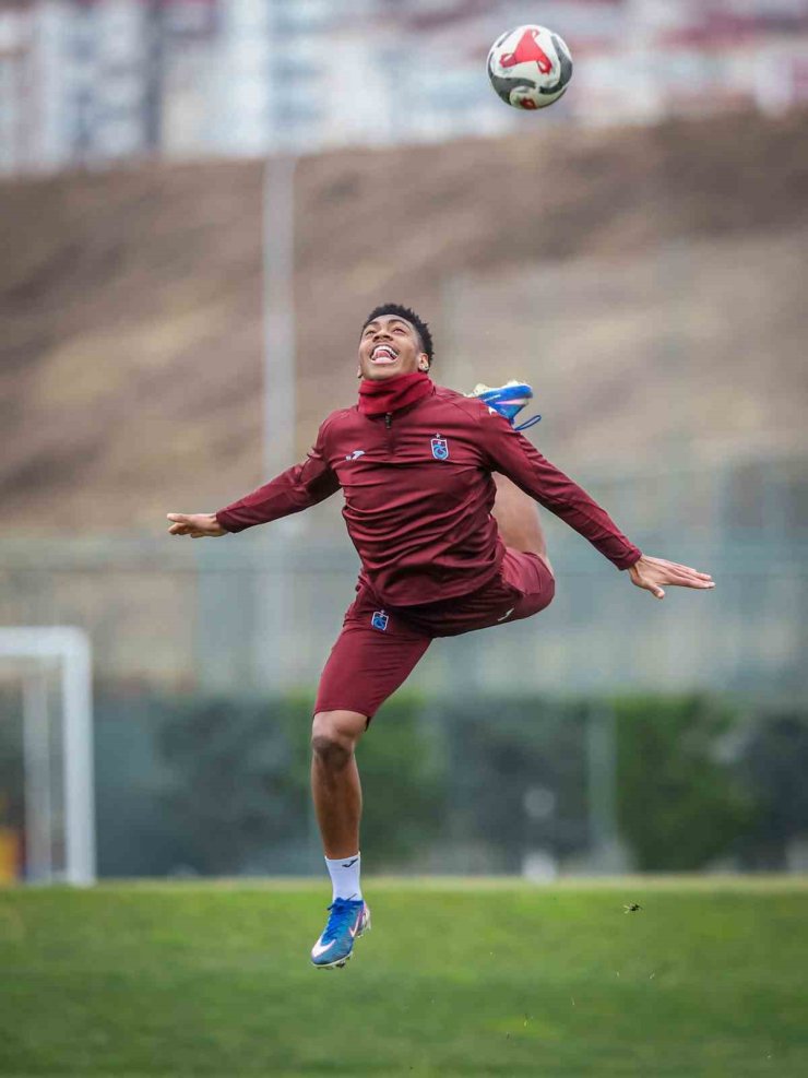 Trabzonspor, Fenerbahçe maçı hazırlıklarını sürdürdü