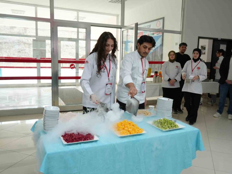 Kastamonu Üniversitesi’nde istihdam odaklı Kariyer Günleri başladı