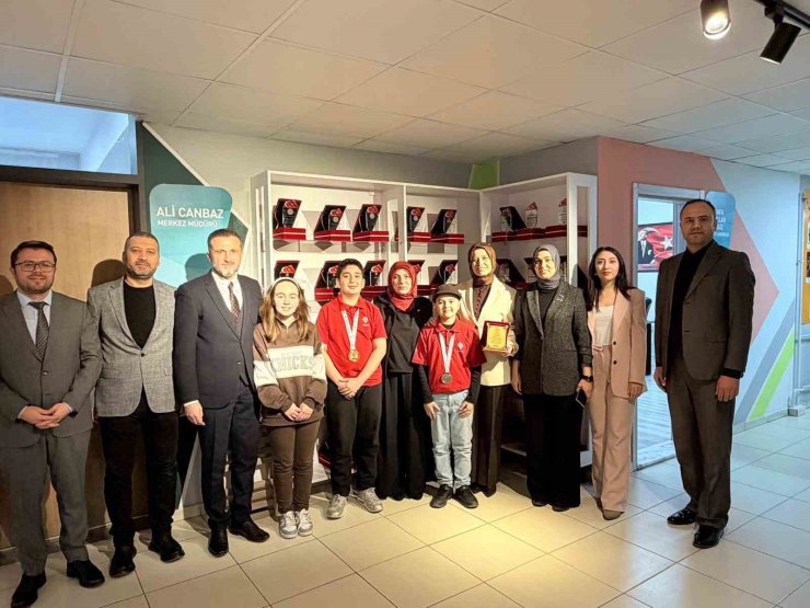 BİLSEM öğretmeni STAR programında bursiyer oldu