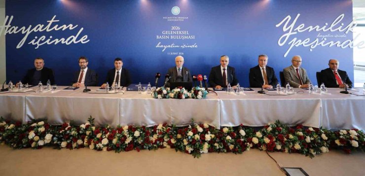 Rektör Zorlu: "Dünyada ilk 500 sözümüzü tuttuk"