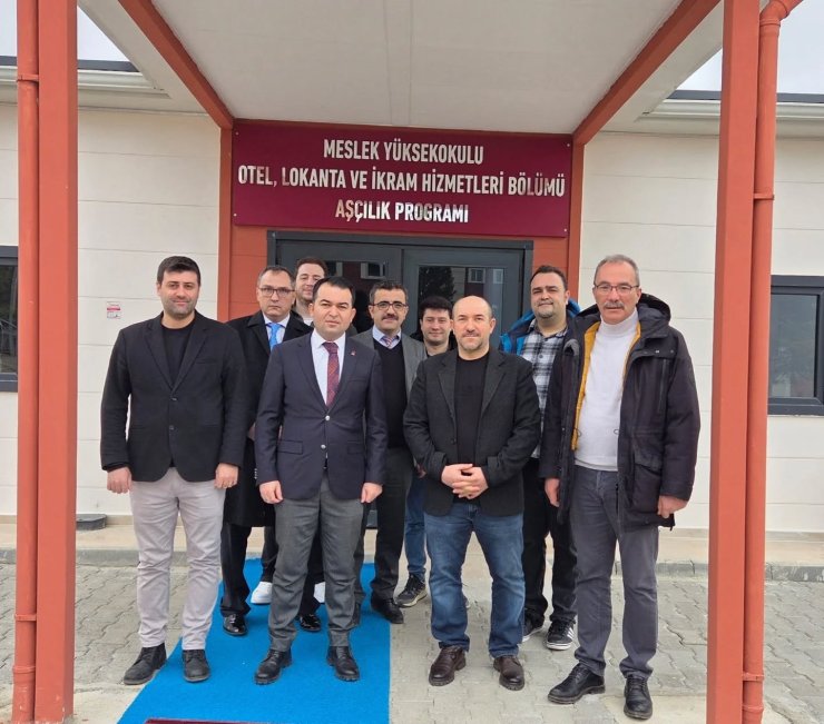 Bilecik’te engelli vatandaşlar için aşçılık bölümü ile iş birliği adımı