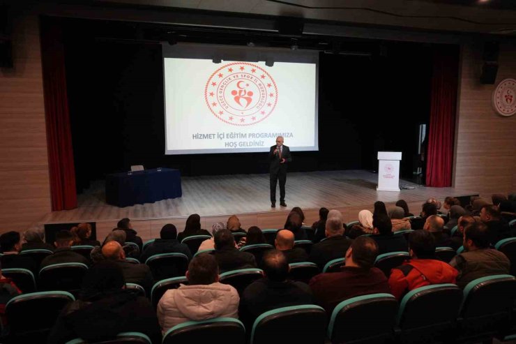 Mesleki hizmet içi eğitimler sürüyor