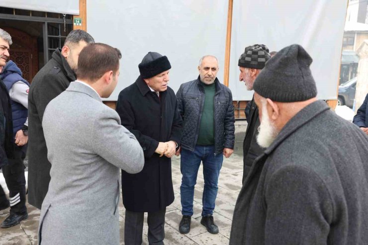 Başkan Sekmen: "Vatandaşımızın sıcak sohbetleri bizim için paha biçilemez"