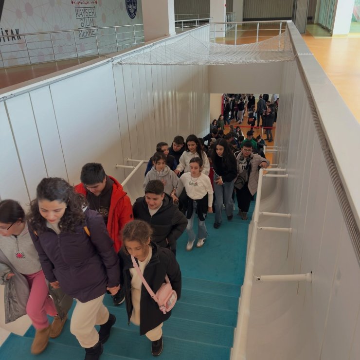 Kayseri Bilim Merkezi, Niğdeli minikleri ağırladı