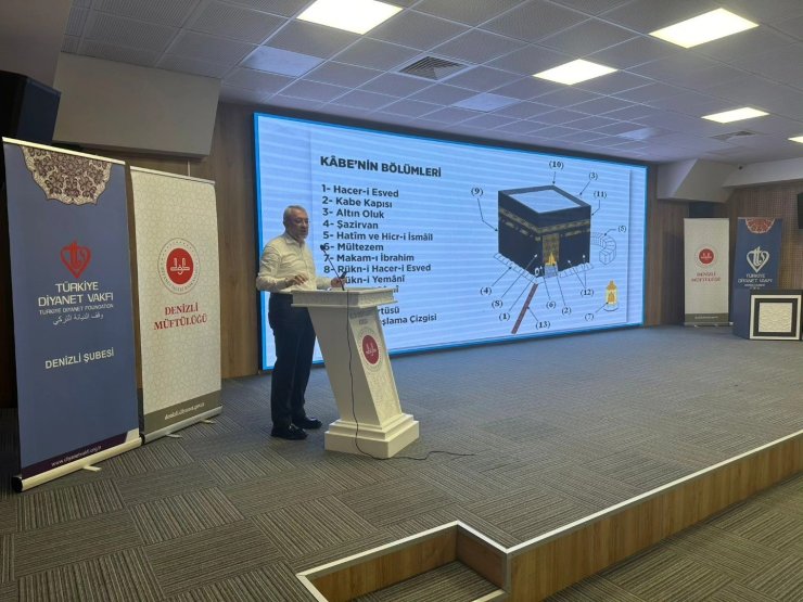 Denizli’de 449 umre yolcusuna eğitim semineri verildi