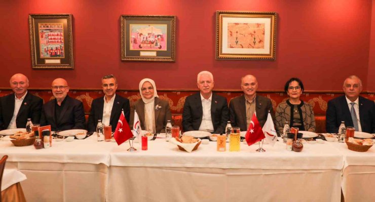 Düzce yemekleri 138 yıllık restoranda pişti