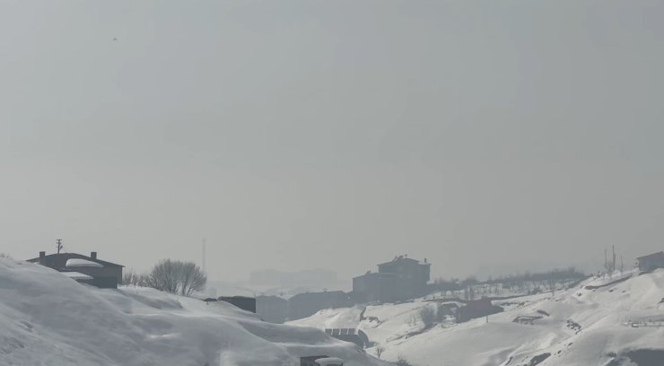 Yüksekova-Ankara uçak seferine sis engeli