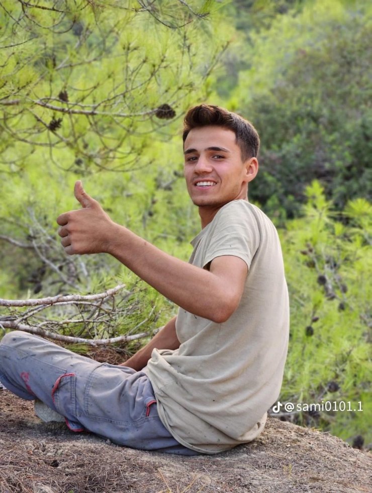 Doğanay Şalgam’da feci kaza: Genç işçi havuç doğrama makinesine düşüp öldü