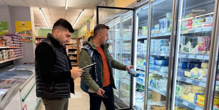 Demirözü’nde marketler denetlendi
