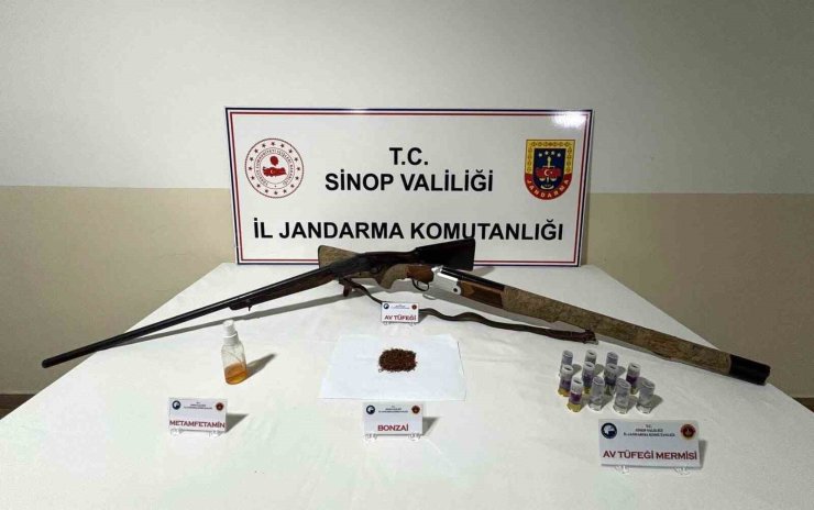 Sinop’ta zehir tacirlerine operasyon: 7 gözaltı