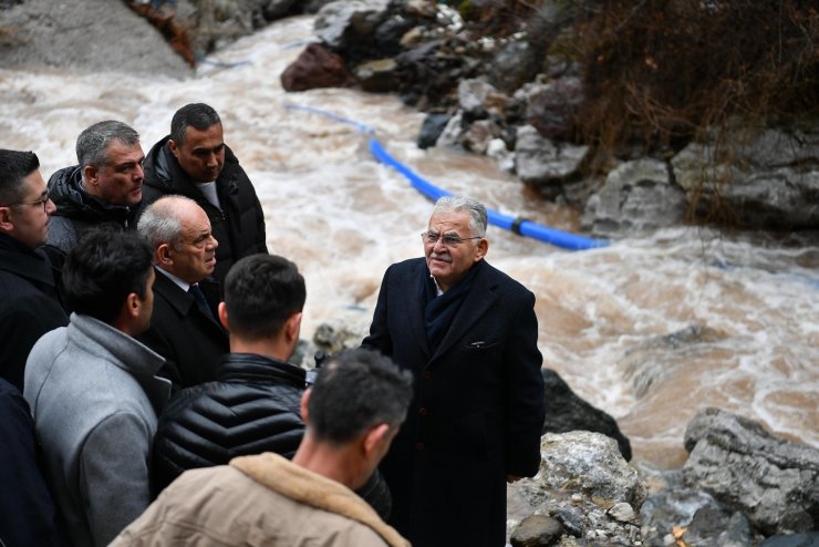 Başkan Büyükkılıç’tan Yahyalı’ya ’geçmiş olsun’ ziyareti
