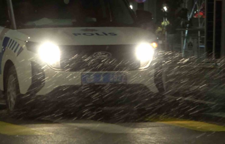 Aksaray’da kar yağışı başladı