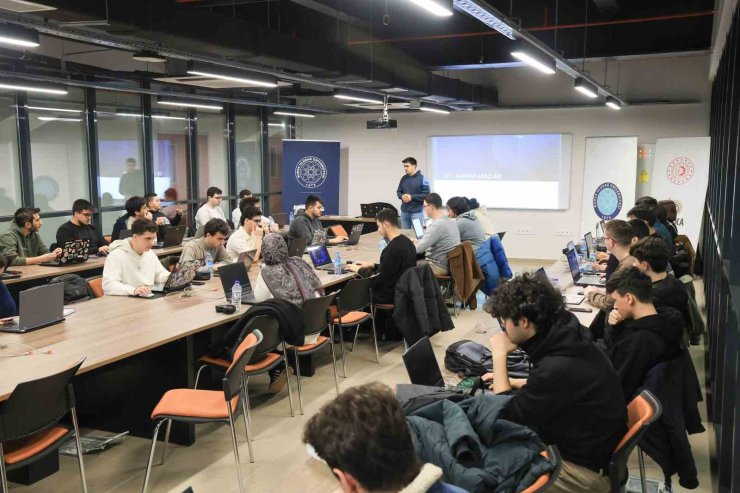 Dijital vatanın muhafızları Bursa’da yetişiyor