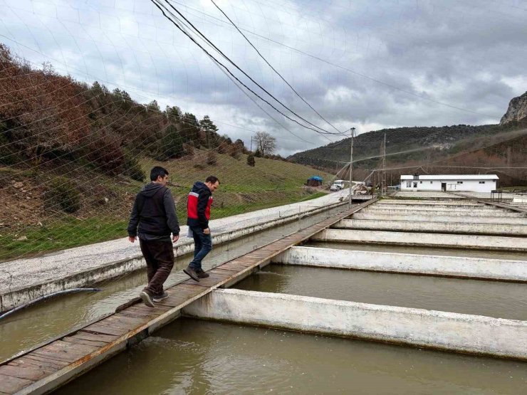 Çavdarhisar’da su ürünleri üretim tesislerinde denetim