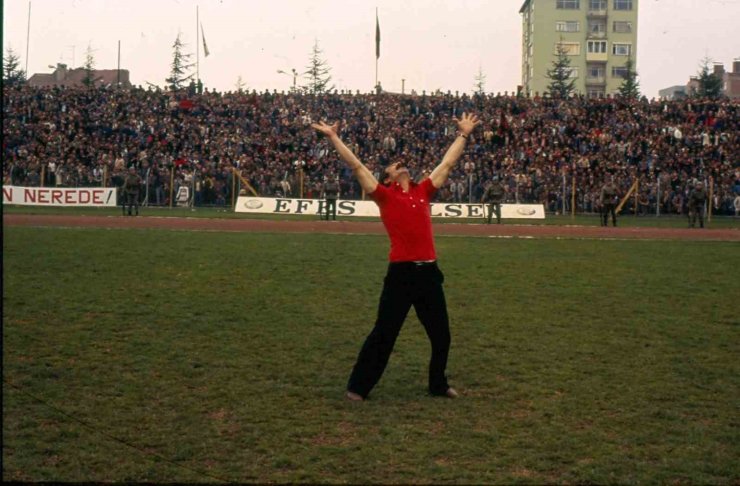 Eskişehir Valisi Yılmaz’dan "Amigo Orhan" için vefat yıl dönümü mesajı