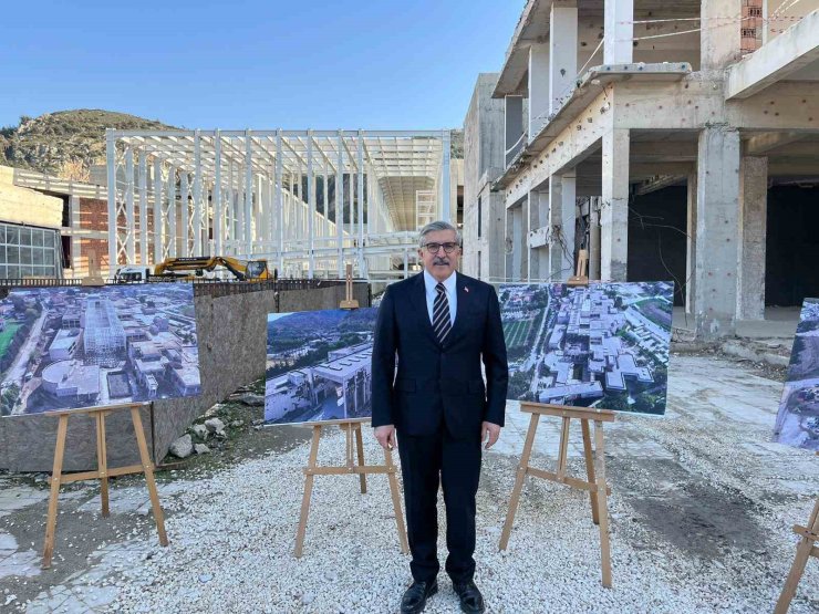 Dünyanın en büyük mozaik müzelerinden olan Hatay Arkeoloji Müzesi 2026 yılının sonunda ziyarete açılacak