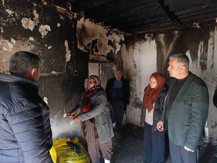 Niğde’de yangın çıkan evde inceleme yapıldı