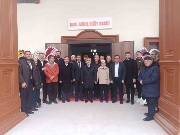 Eskişehir’de Hacı Abdil Yiğit Camii dualarla hizmete açıldı