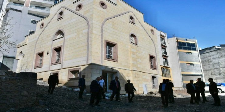 Şırnak’ta 70 konut, 2 cami ve sağlık merkezi yapımı devam ediyor