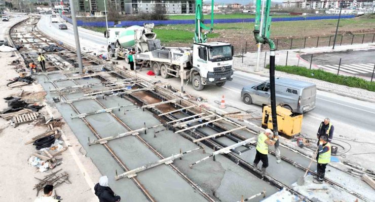 2025’te 19 milyon yolcu taşındı, raylar Kartepe’ye uzuyor