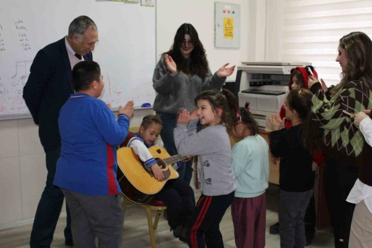 Bor Kütüphanesi’nden özel öğrencilere anlamlı etkinlik