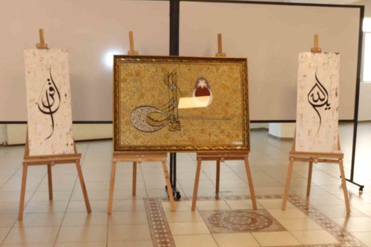 Pamukkale’de 100 eser sanatseverle buluştu