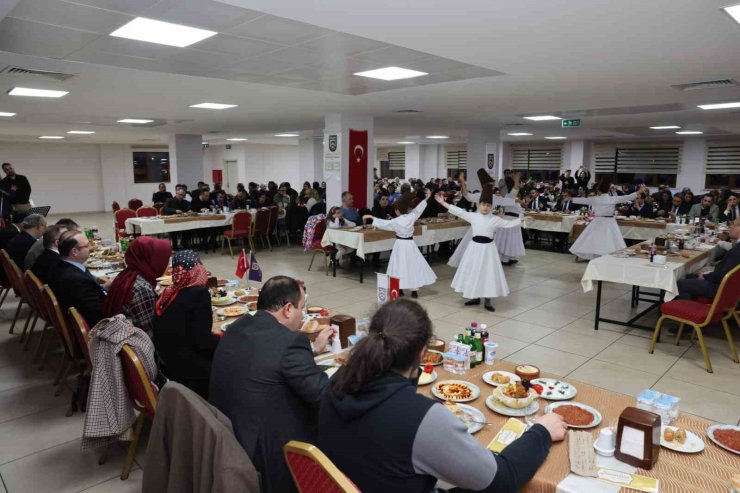 Atatürk Üniversitesi özel vakıf okulları ailesi iftar sofrasında buluştu