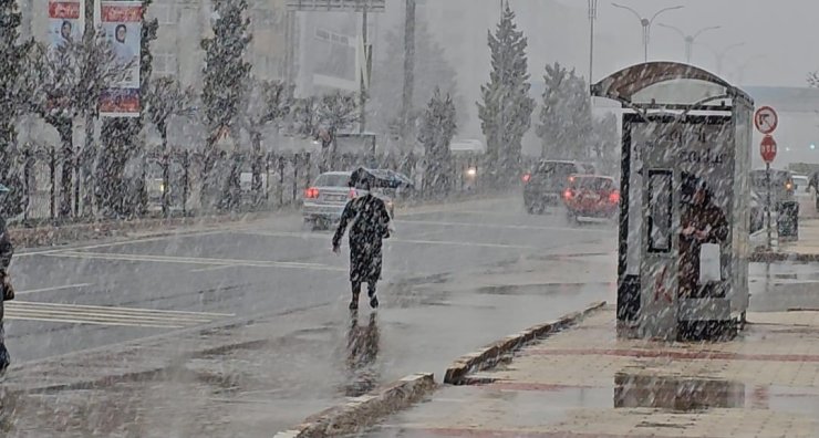 Elazığ’da yoğun kar yağışı
