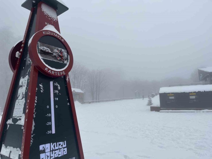 Kartepe’de kar yeniden etkisini gösterdi