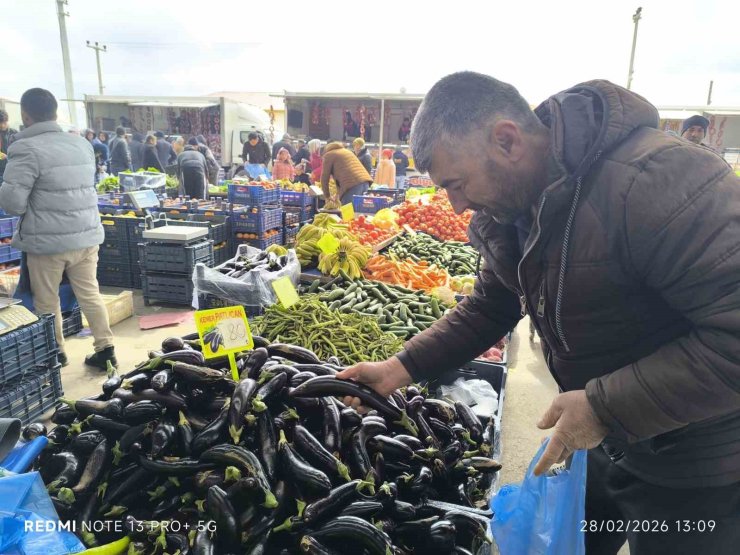Antalya’daki olumsuz hava şartları patlıcanın tadını kaçırdı